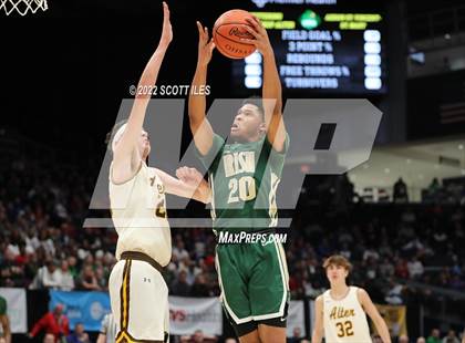 Thumbnail 2 in St. Vincent-St. Mary vs Archbishop Alter (OHSAA D2 Semifinal) photogallery.