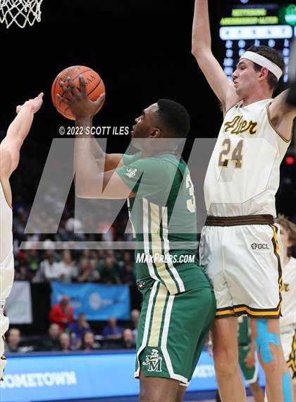 Thumbnail 2 in St. Vincent-St. Mary vs Archbishop Alter (OHSAA D2 Semifinal) photogallery.