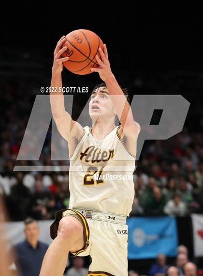 Thumbnail 2 in St. Vincent-St. Mary vs Archbishop Alter (OHSAA D2 Semifinal) photogallery.