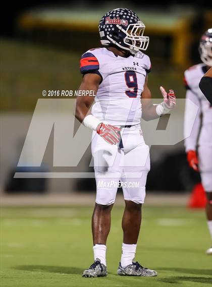 Thumbnail 2 in Ryan vs. Richland (UIL 5A Area Playoff)  photogallery.