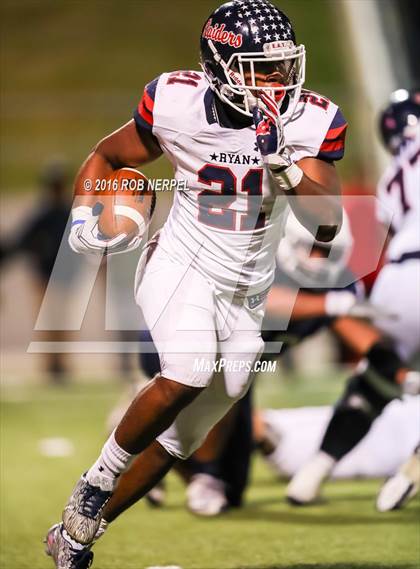 Thumbnail 2 in Ryan vs. Richland (UIL 5A Area Playoff)  photogallery.