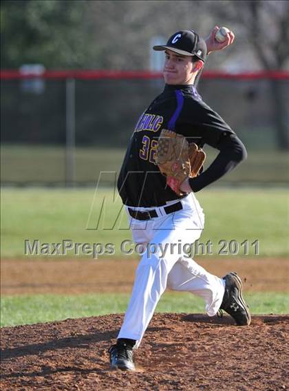Thumbnail 1 in Lancaster Catholic @ Hempfield photogallery.