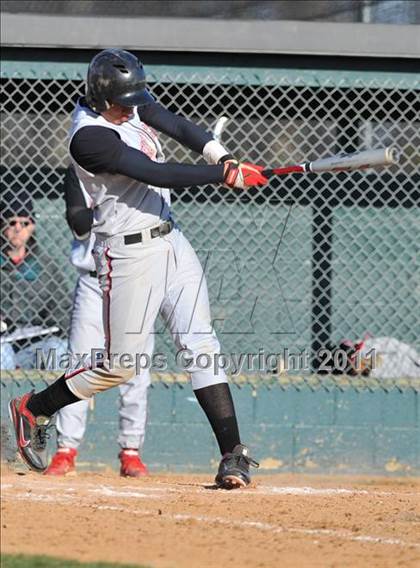Thumbnail 3 in Lancaster Catholic @ Hempfield photogallery.