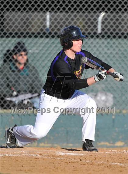 Thumbnail 3 in Lancaster Catholic @ Hempfield photogallery.