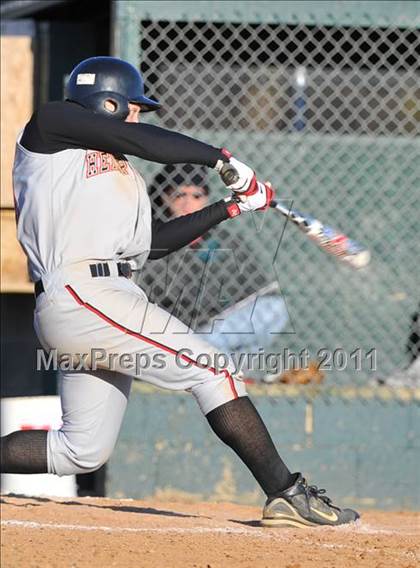 Thumbnail 2 in Lancaster Catholic @ Hempfield photogallery.