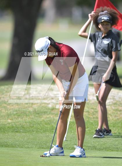Thumbnail 1 in CIF-SS Girls D1 Team Golf Finals 2/2 photogallery.