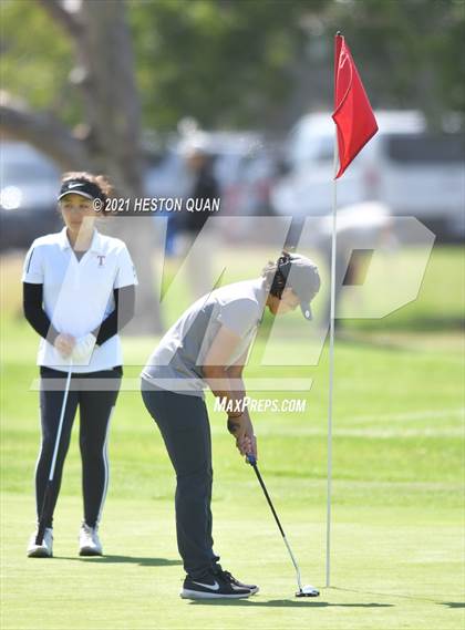 Thumbnail 1 in CIF-SS Girls D1 Team Golf Finals 2/2 photogallery.