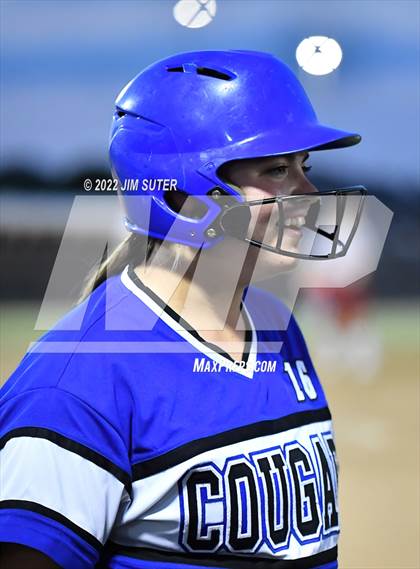 Thumbnail 1 in Burton vs Leon (UIL 2A Bi-District Playoff) photogallery.