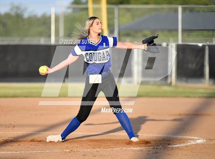 Thumbnail 3 in Burton vs Leon (UIL 2A Bi-District Playoff) photogallery.