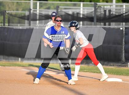 Thumbnail 2 in Burton vs Leon (UIL 2A Bi-District Playoff) photogallery.