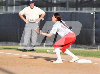 Thumbnail 2 in Burton vs Leon (UIL 2A Bi-District Playoff) photogallery.