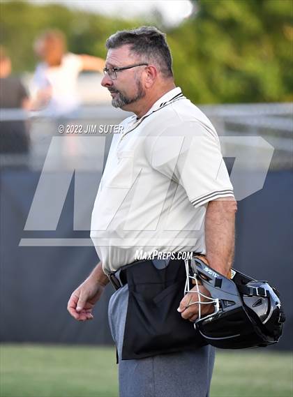 Thumbnail 2 in Burton vs Leon (UIL 2A Bi-District Playoff) photogallery.