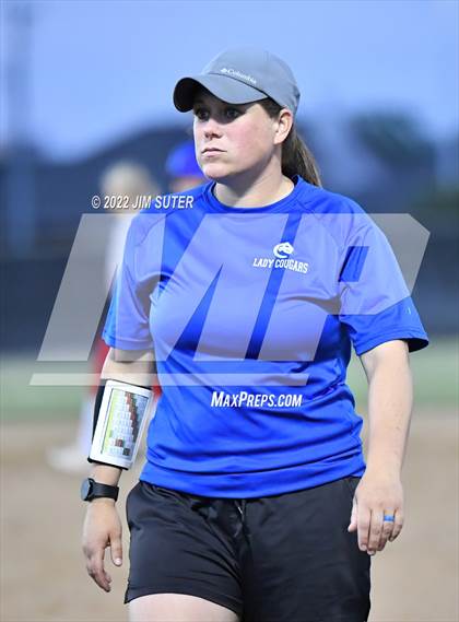 Thumbnail 1 in Burton vs Leon (UIL 2A Bi-District Playoff) photogallery.