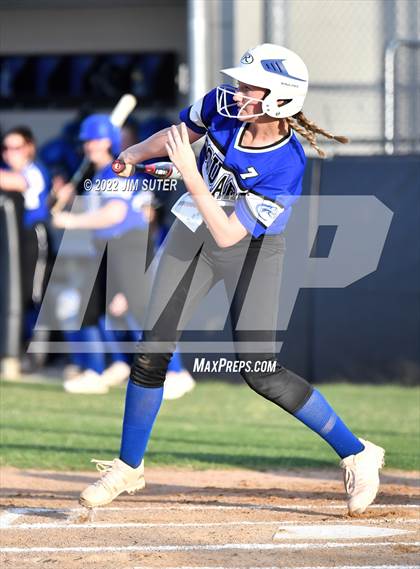 Thumbnail 2 in Burton vs Leon (UIL 2A Bi-District Playoff) photogallery.
