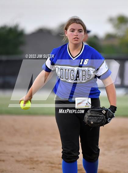 Thumbnail 3 in Burton vs Leon (UIL 2A Bi-District Playoff) photogallery.