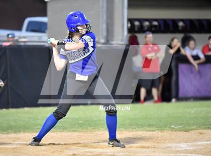 Thumbnail 1 in Burton vs Leon (UIL 2A Bi-District Playoff) photogallery.