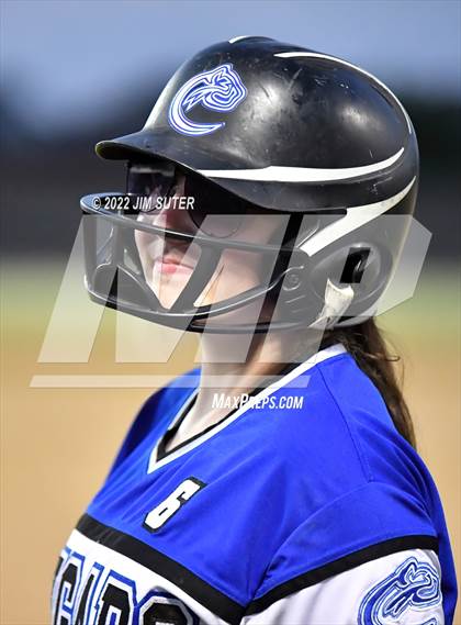 Thumbnail 2 in Burton vs Leon (UIL 2A Bi-District Playoff) photogallery.