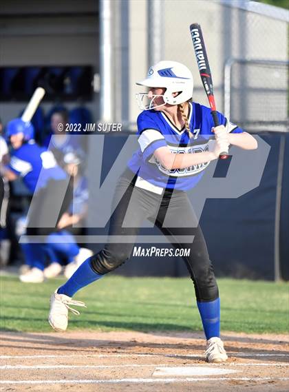 Thumbnail 2 in Burton vs Leon (UIL 2A Bi-District Playoff) photogallery.
