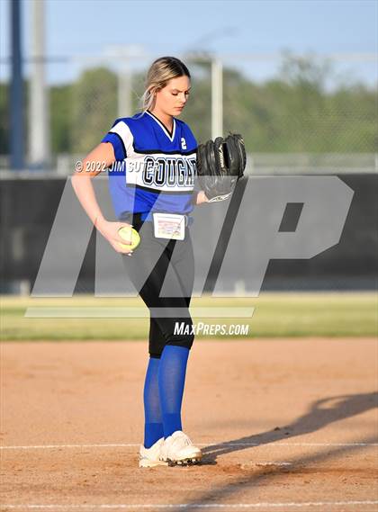 Thumbnail 3 in Burton vs Leon (UIL 2A Bi-District Playoff) photogallery.