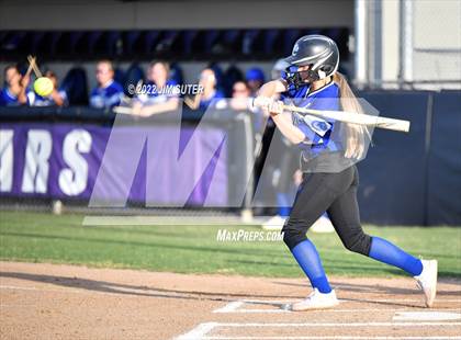 Thumbnail 3 in Burton vs Leon (UIL 2A Bi-District Playoff) photogallery.