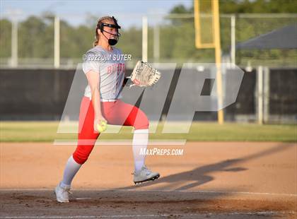 Thumbnail 1 in Burton vs Leon (UIL 2A Bi-District Playoff) photogallery.