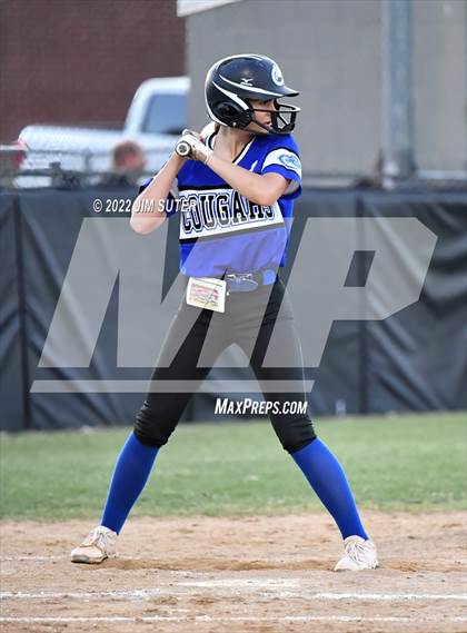 Thumbnail 2 in Burton vs Leon (UIL 2A Bi-District Playoff) photogallery.