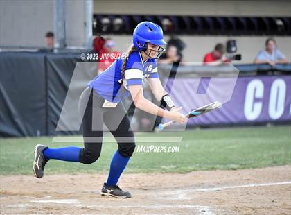 Thumbnail 2 in Burton vs Leon (UIL 2A Bi-District Playoff) photogallery.