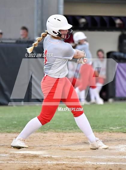 Thumbnail 2 in Burton vs Leon (UIL 2A Bi-District Playoff) photogallery.