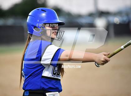 Thumbnail 3 in Burton vs Leon (UIL 2A Bi-District Playoff) photogallery.