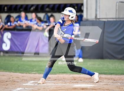 Thumbnail 3 in Burton vs Leon (UIL 2A Bi-District Playoff) photogallery.