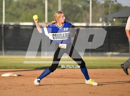 Thumbnail 3 in Burton vs Leon (UIL 2A Bi-District Playoff) photogallery.
