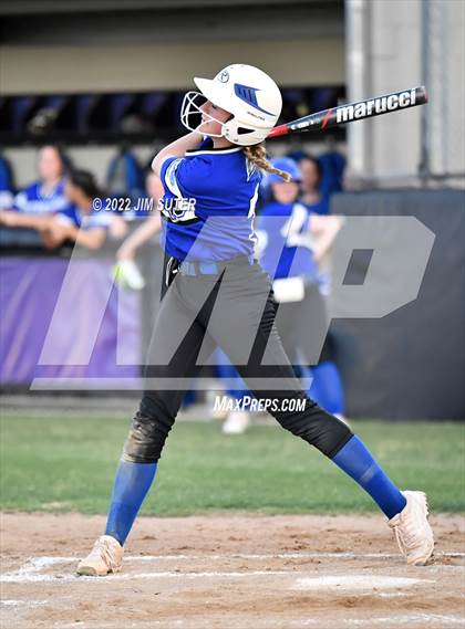 Thumbnail 2 in Burton vs Leon (UIL 2A Bi-District Playoff) photogallery.