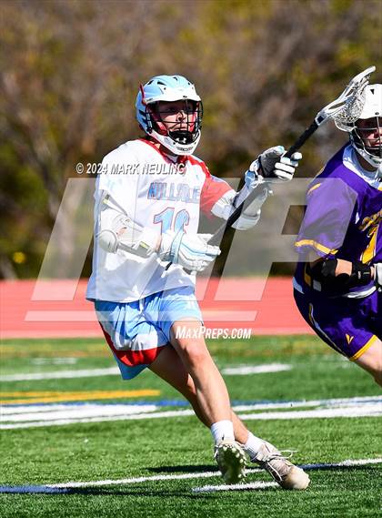 Thumbnail 2 in Archbishop Riordan @ Hillsdale photogallery.