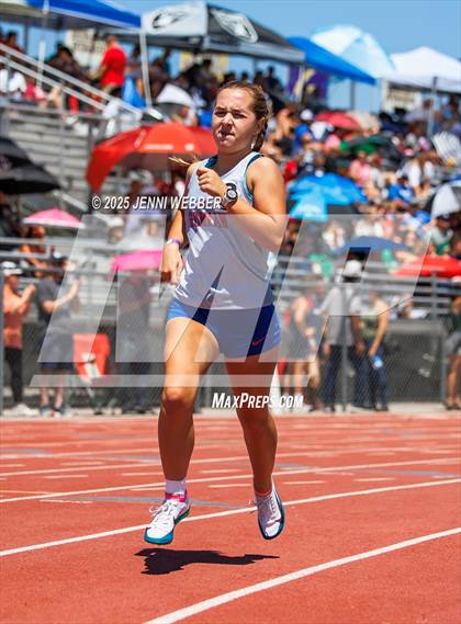 Thumbnail 3 in NIAA 4A and 5A Southern Regionals (Track events) photogallery.