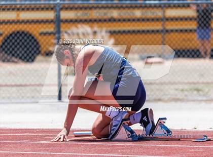 Thumbnail 3 in NIAA 4A and 5A Southern Regionals (Track events) photogallery.