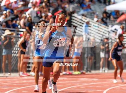 Thumbnail 3 in NIAA 4A and 5A Southern Regionals (Track events) photogallery.