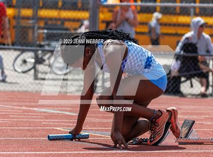 Thumbnail 3 in NIAA 4A and 5A Southern Regionals (Track events) photogallery.