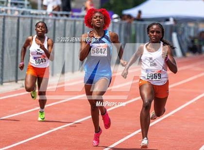Thumbnail 1 in NIAA 4A and 5A Southern Regionals (Track events) photogallery.