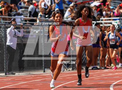 Thumbnail 1 in NIAA 4A and 5A Southern Regionals (Track events) photogallery.
