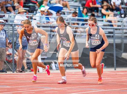 Thumbnail 1 in NIAA 4A and 5A Southern Regionals (Track events) photogallery.