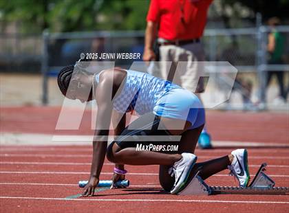 Thumbnail 1 in NIAA 4A and 5A Southern Regionals (Track events) photogallery.