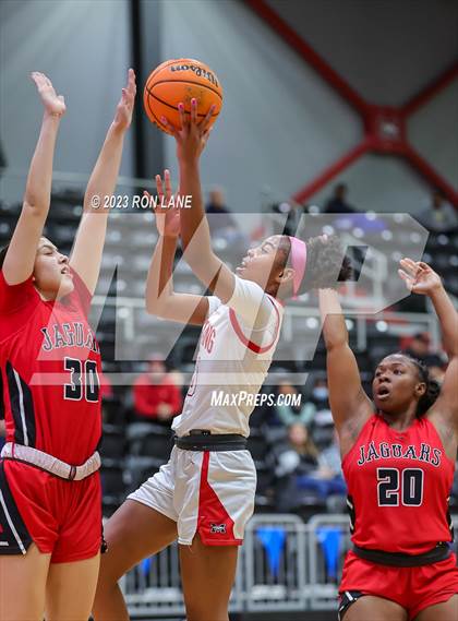 Thumbnail 1 in Westmoore @ Mustang photogallery.