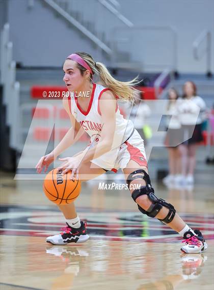 Thumbnail 1 in Westmoore @ Mustang photogallery.