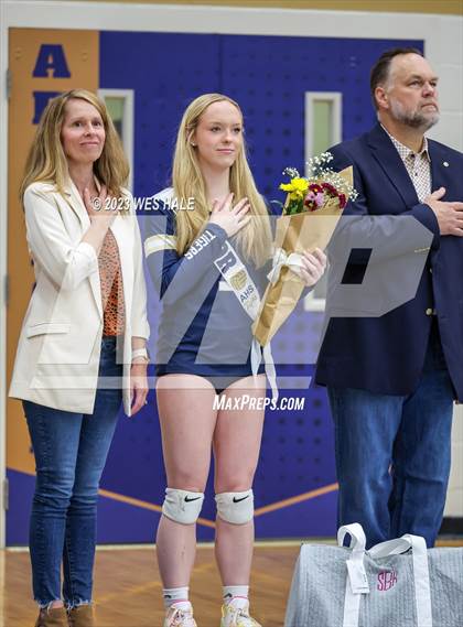 Thumbnail 2 in Arlington (Senior Night) photogallery.