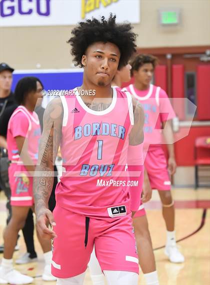 Thumbnail 3 in San Ysidro (CA) vs. Perry (AZ) - (Hoophall West) - Warmups and Intros photogallery.
