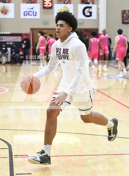 Thumbnail 2 in San Ysidro (CA) vs. Perry (AZ) - (Hoophall West) - Warmups and Intros photogallery.