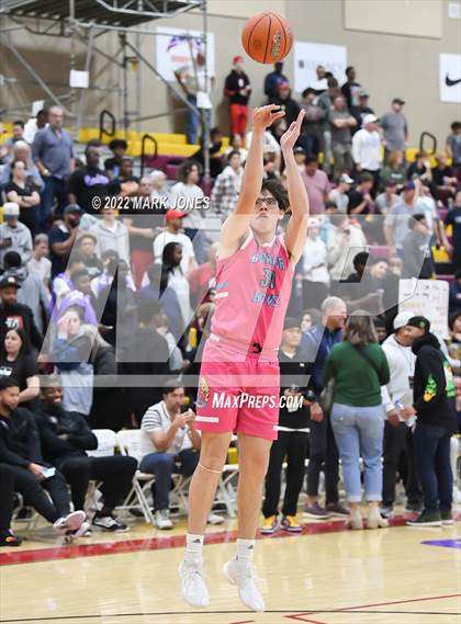 Thumbnail 2 in San Ysidro (CA) vs. Perry (AZ) - (Hoophall West) - Warmups and Intros photogallery.