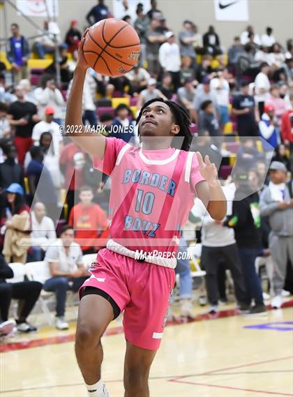 Thumbnail 1 in San Ysidro (CA) vs. Perry (AZ) - (Hoophall West) - Warmups and Intros photogallery.
