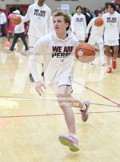 Thumbnail 1 in San Ysidro (CA) vs. Perry (AZ) - (Hoophall West) - Warmups and Intros photogallery.