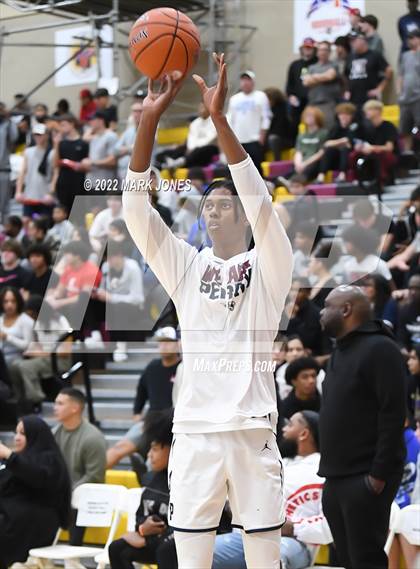 Thumbnail 3 in San Ysidro (CA) vs. Perry (AZ) - (Hoophall West) - Warmups and Intros photogallery.